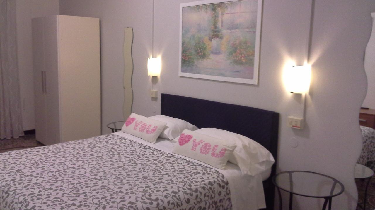 Argentina House Bed & Breakfast Cenova Dış mekan fotoğraf