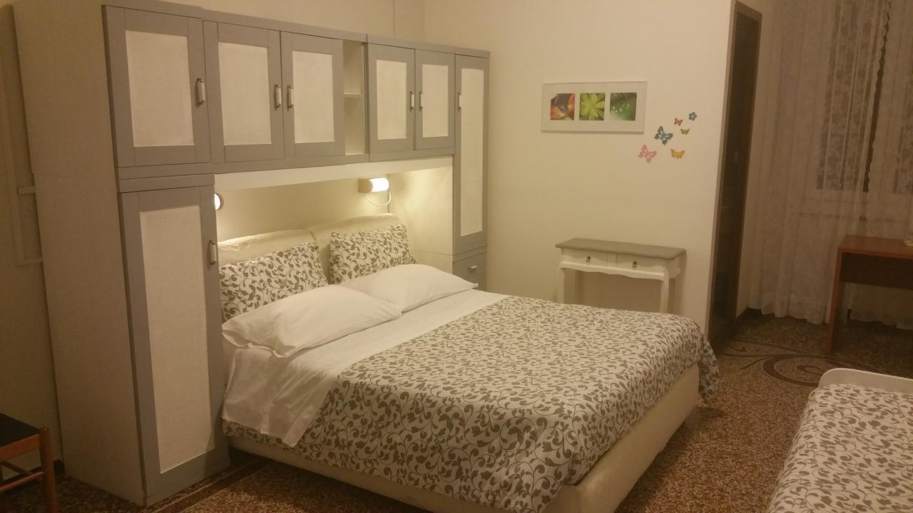Argentina House Bed & Breakfast Cenova Dış mekan fotoğraf